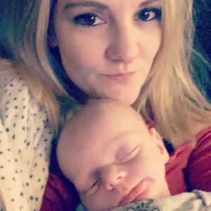 Meet your Posher, Mia